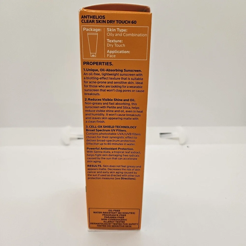 La Roche-Posay Anthelios Clear Skin SPF 60 Dry Touch Face Sunscreen 3oz Oil-Free - Picture 3 of 4